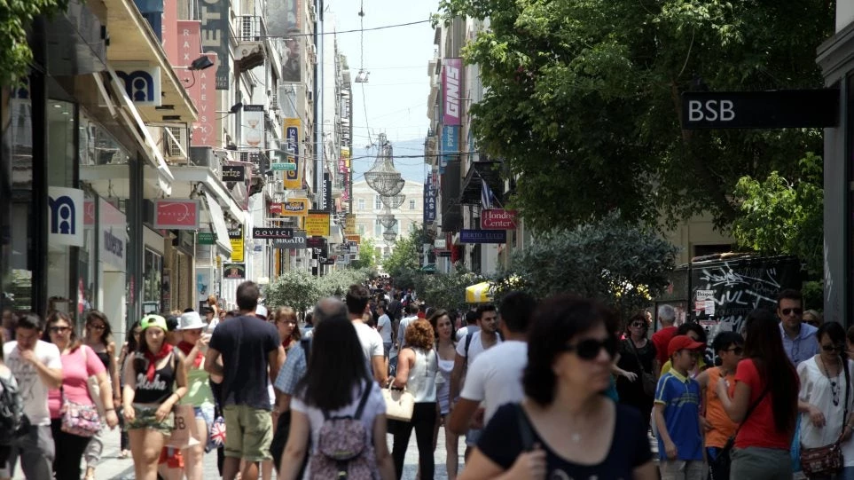 Ανοιχτά σήμερα τα εμπορικά καταστήματα στην Αττική